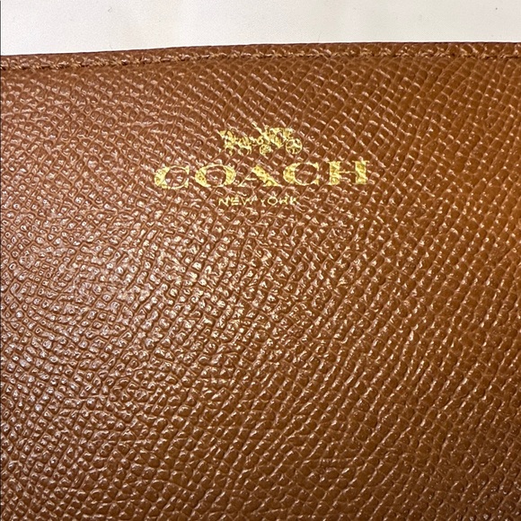 Coach Brown Leather Wristlet Doubled Zipper - Picture 3 of 13